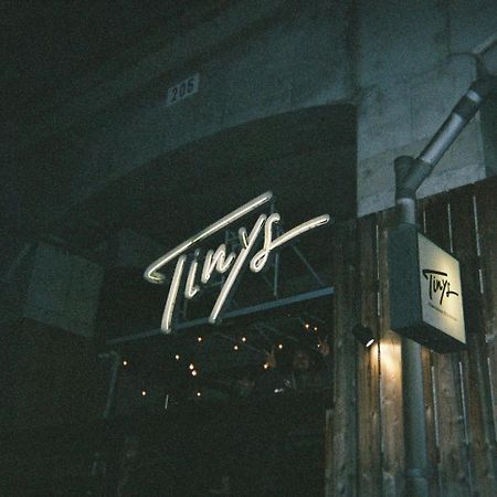 Hostel Tinys Yokohama Hinodecho Zewnętrze zdjęcie